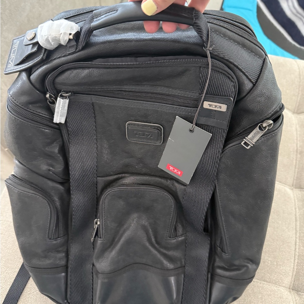 BRAND NEW WITH TAGS Tumi Black Leather Men's Backpack